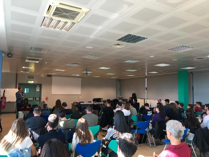Amazon a Torino, cento studenti del Politecnico pronti alla sfida