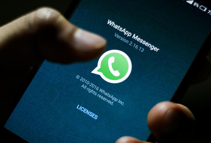 WhatsApp, a Capodanno 100 miliardi di messaggi nel mondo