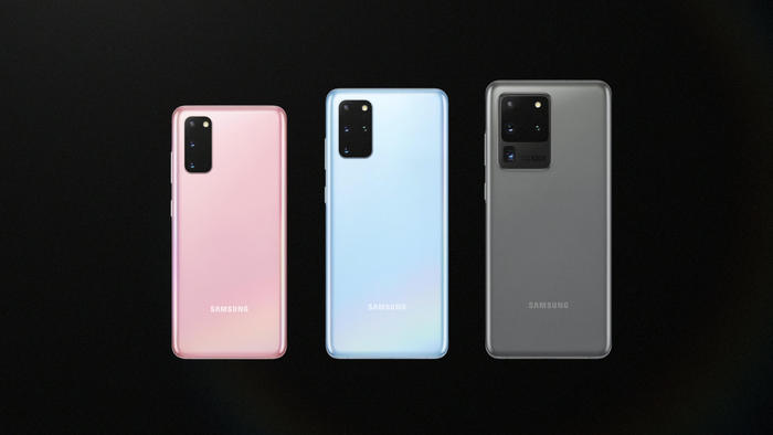 Samsung Galaxy S20 si fa in tre e arriva nuovo pieghevole
