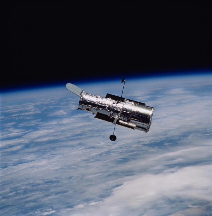 A quasi 31 anni, il telescopio Hubble mostra gli acciacchi dell’età