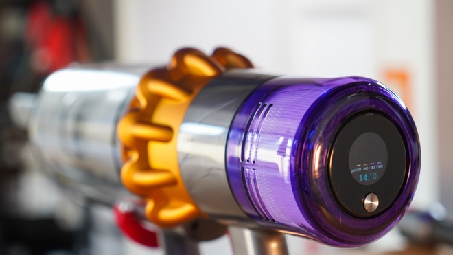 Recensione Dyson V15 Detect: il laser su un aspirapolvere senza fili serve davvero?