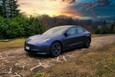 Tesla Model 3 2021 Long Range: pregi, difetti, autonomia e test ricarica V3 | Video