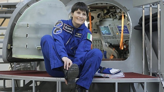 AstroSamantha è pronta a ritornare sulla ISS! Ma non prima del 27 aprile