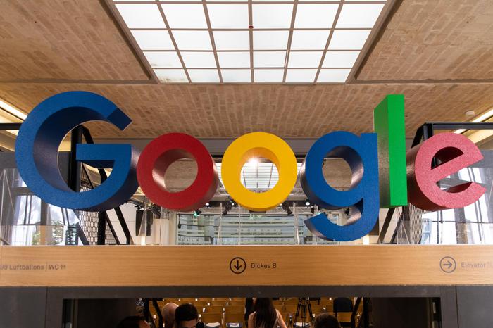Aborto, Google permette a dipendenti trasferimenti Stato