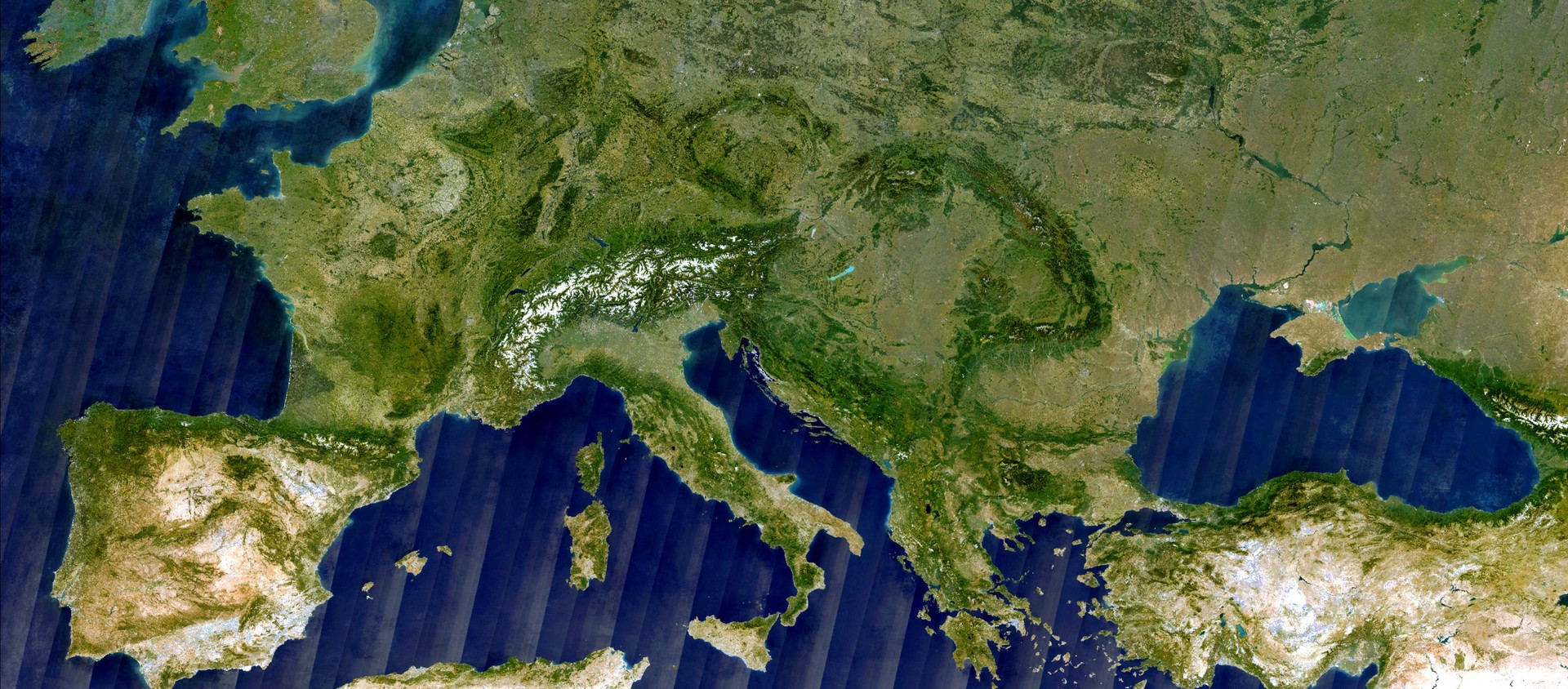 L’ondata di caldo record in Europa immortalata via satellite