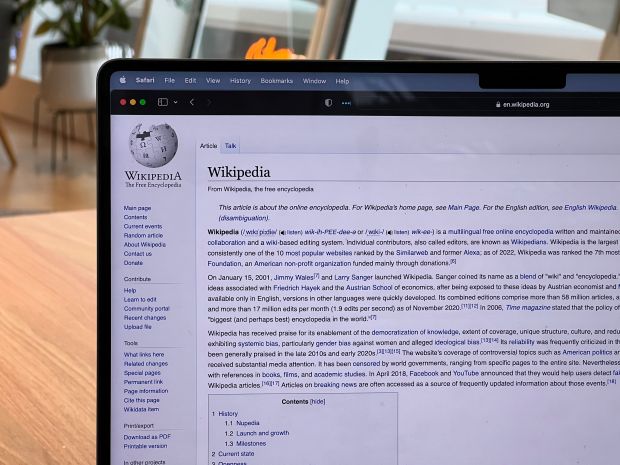 L’app per scaricare l’intera Wikipedia (e non solo)