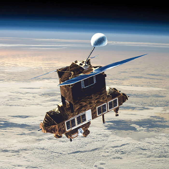 Un satellite della Nasa non più operativo in caduta verso la Terra