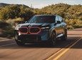 BMW XM: fino a 748 CV, il SUV V8 Plug-in è la “M” più potente | Video