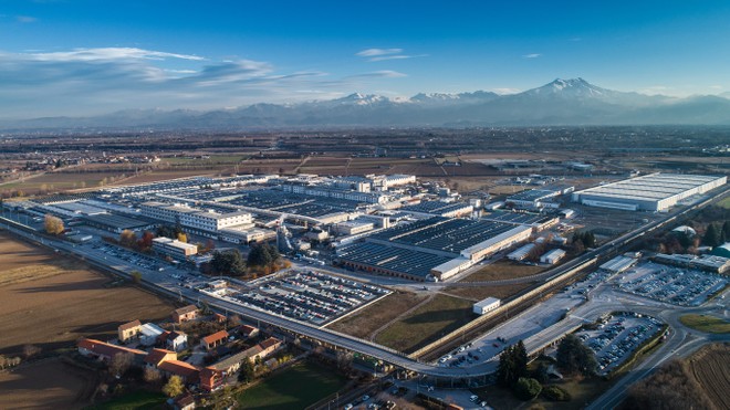 Il più grande produttore di pneumatici in Italia e i 60 anni della fabbrica di Cuneo