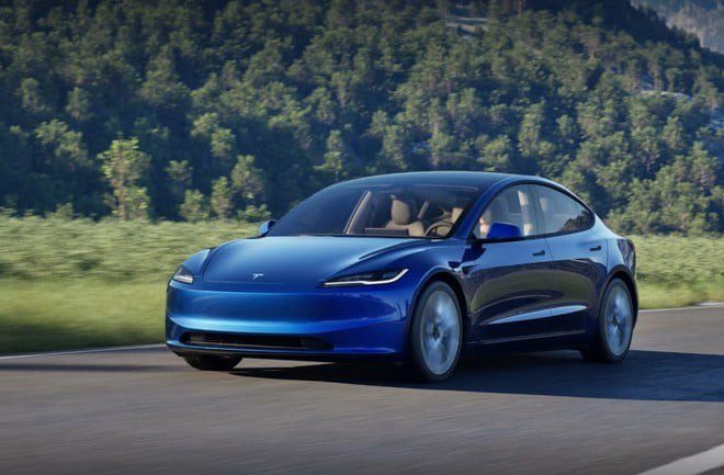 Tesla migliora la ricarica LFP: addio ai problemi nei climi freddi