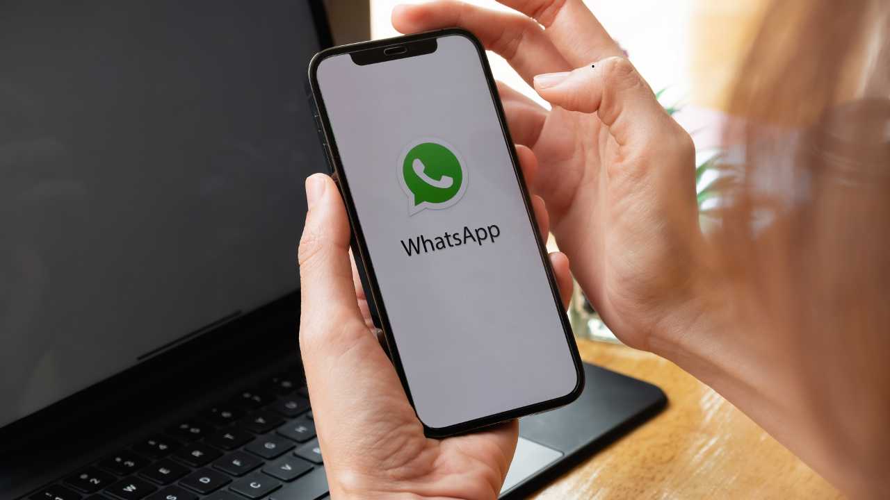 Annuncio ufficiale: WhatsApp si spegne e questi telefoni restano al buio