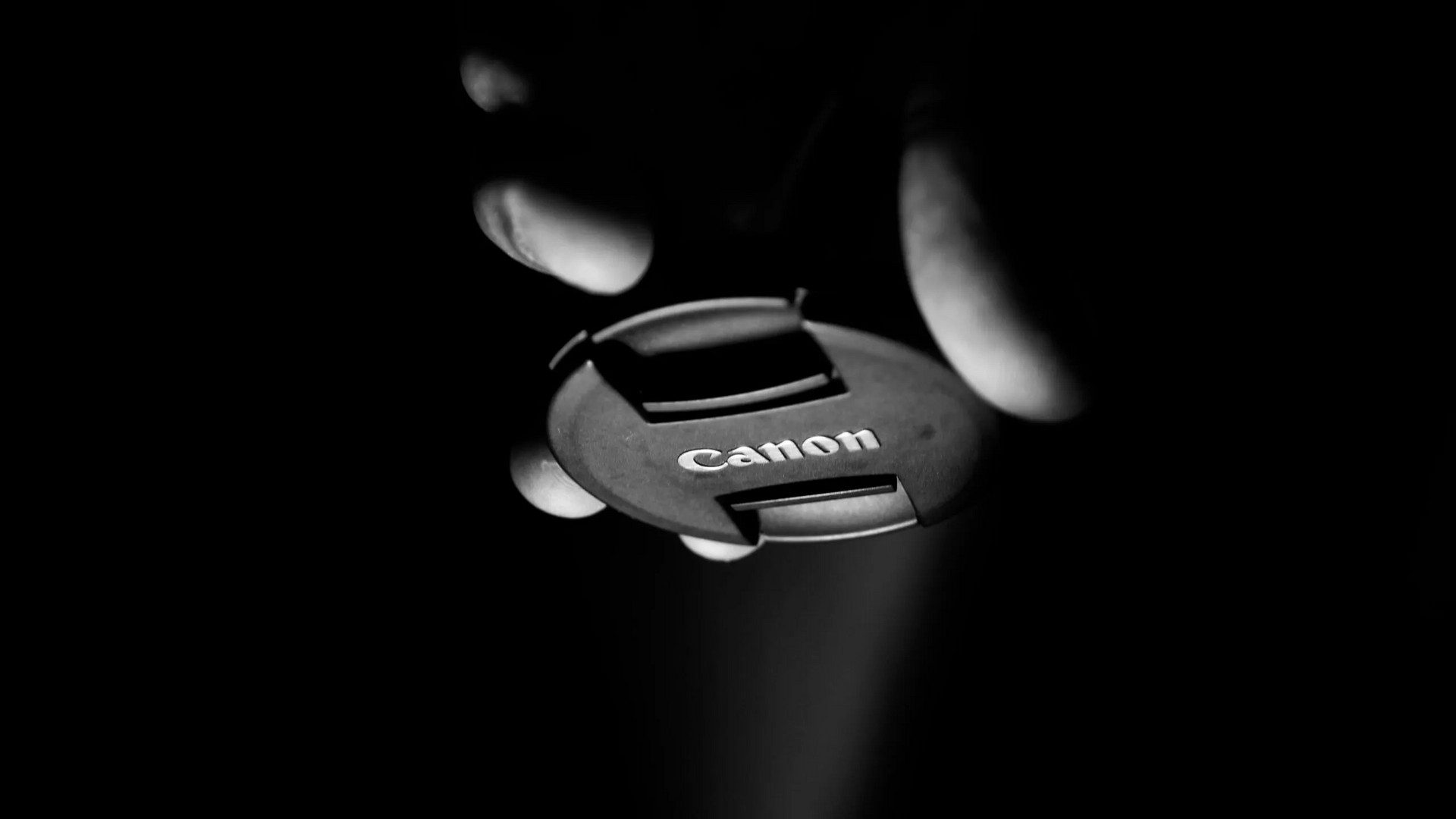 Canon, arriva l’app iOS per il live streaming