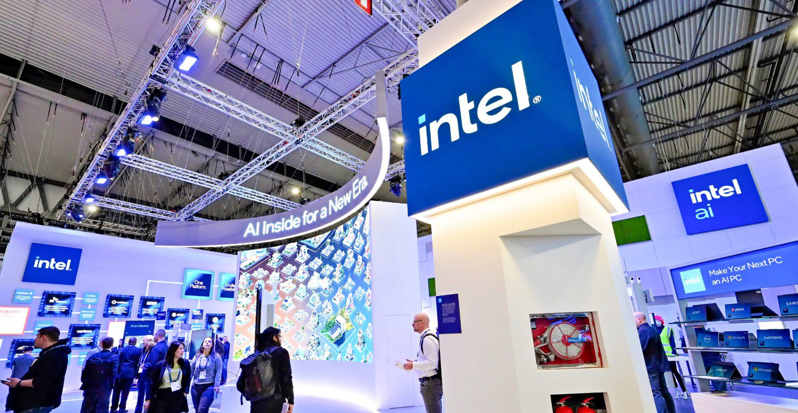 Intel rilancia la sfida nei semiconduttori: ottimizzazioni per i processi 18A e 14A