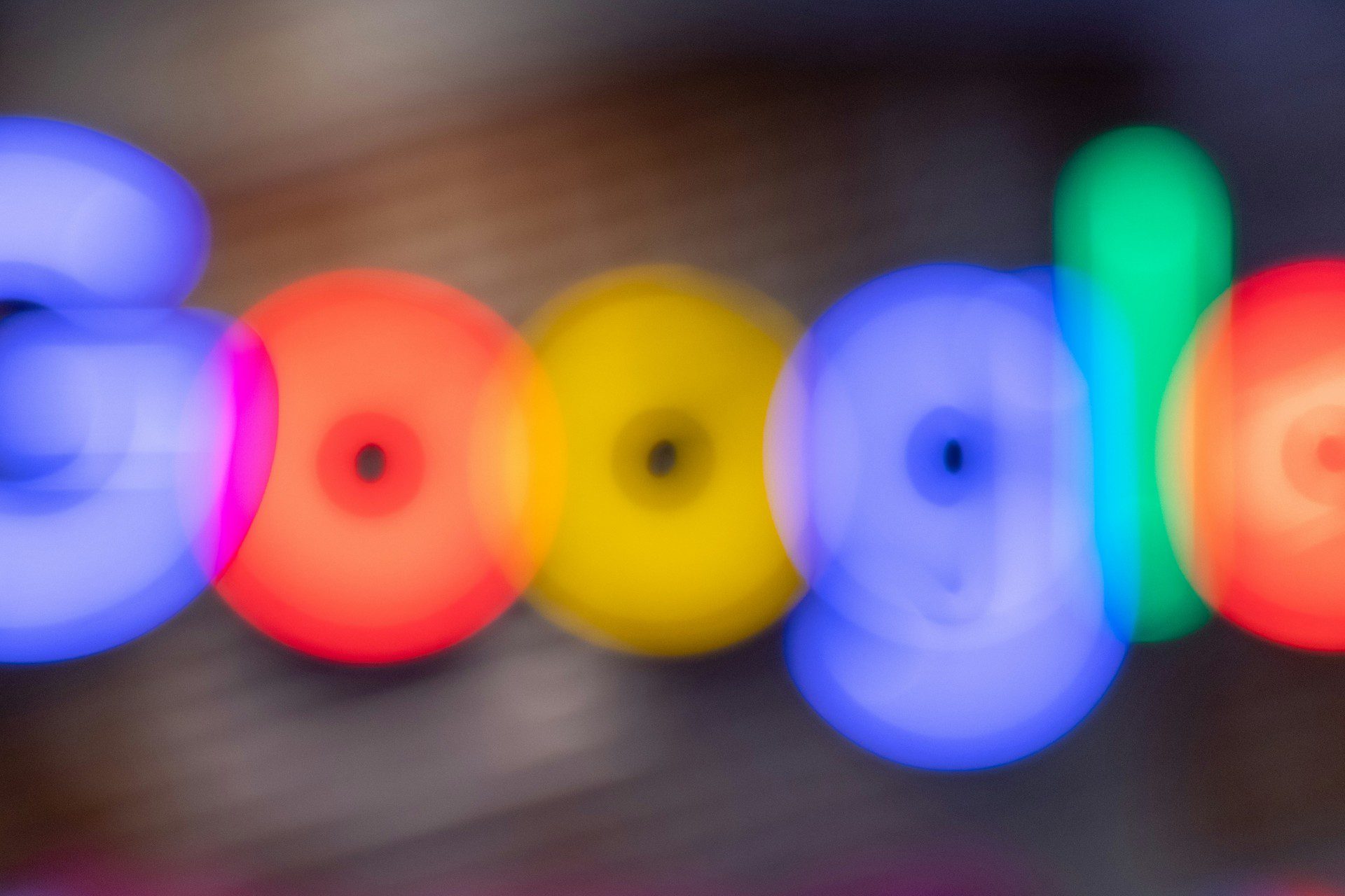Google Messaggi, adesso cambia anche il logo