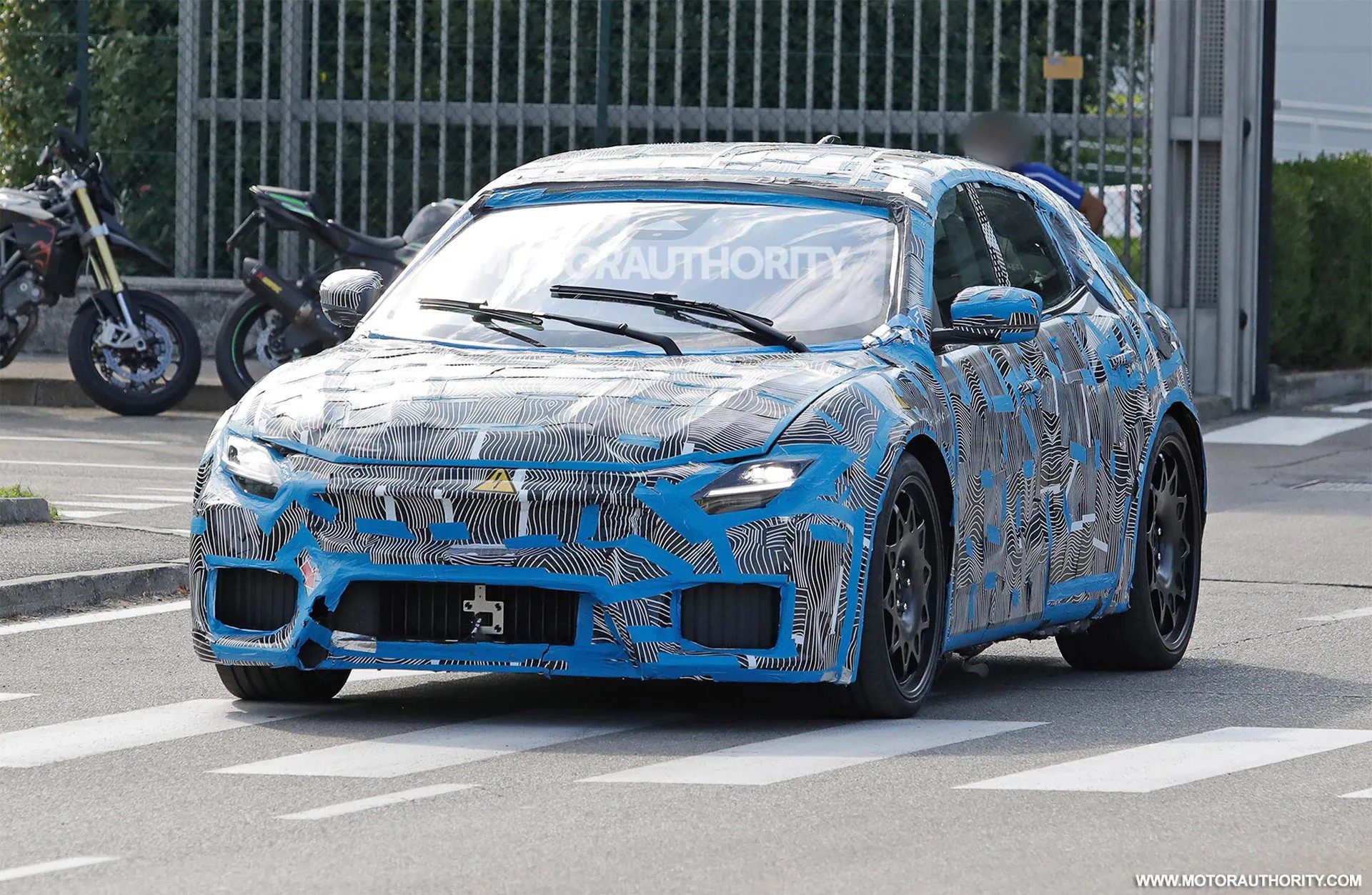 Ferrari elettrica, Vigna conferma: tutto procede come da programma