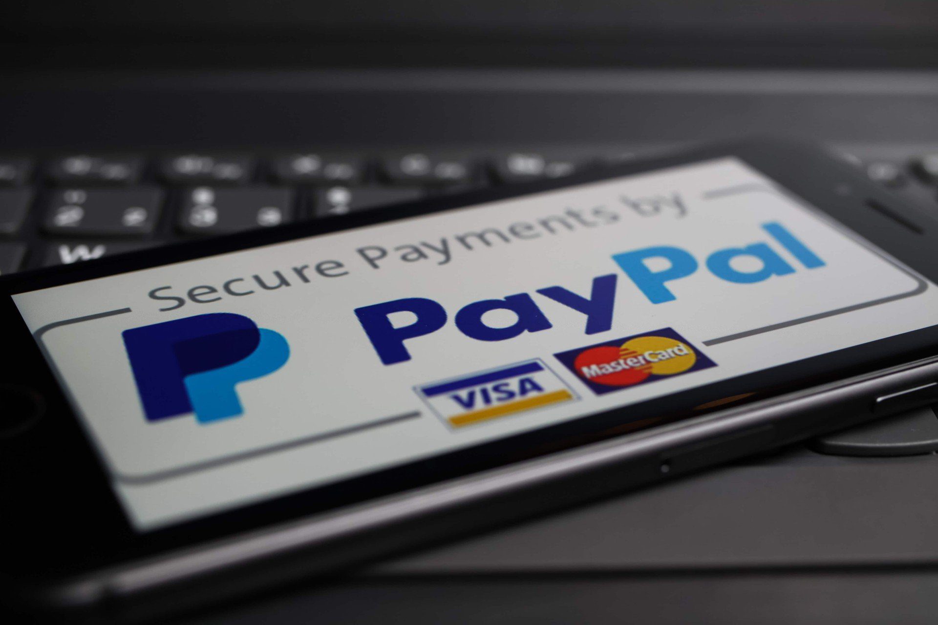 PayPal, ora anche in Italia si può pagare a rate fino a 24 mesi: come funziona