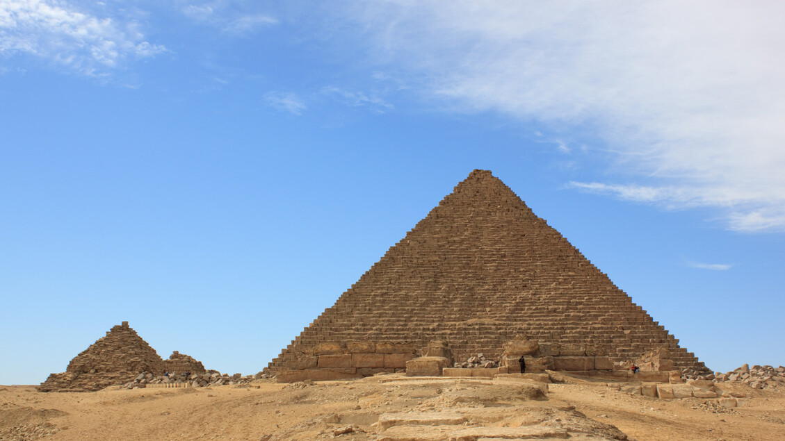 Scoperte due cavità nella piramide di Micerino a Giza
