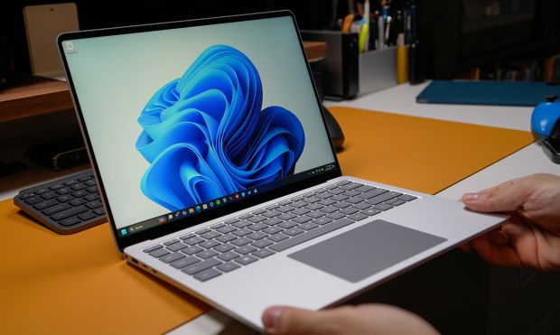 windows11 nuova finestra esegui run